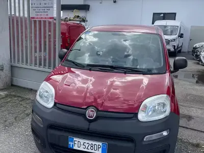 Usata Fiat Panda Pop 80 CV (58 kW) 2016 Rosso Utilitaria