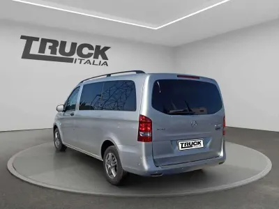 Usata Mercedes Vito 136 CV (100 kW) 2021 Argento Furgone
