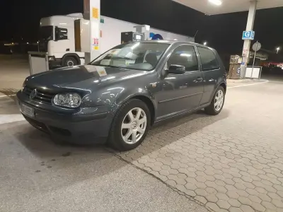 Usata VW Golf III Highline 101 CV (74 kW) 1999 Berlina
