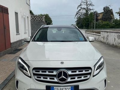 Mercedes GLA200