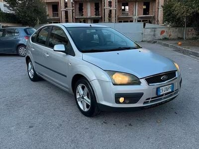 Usata Ford Focus 90 CV (66 kW) 2005 Grigio Berlina