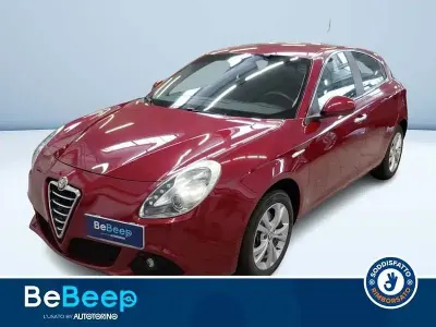 Usata Alfa Romeo Giulietta Progression 170 CV (125 kW) 2011 Bordeaux metallizzato Utilitaria