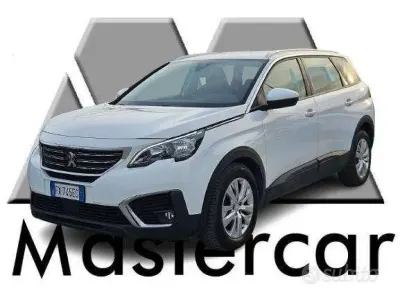 Usado Peugeot 5008 Business-Line 131 HP (96 kW) 2019 Branco SUV