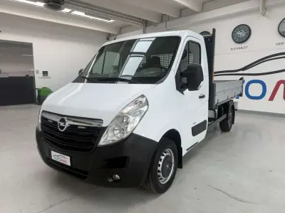 Usata Opel Movano 131 CV (96 kW) 2016 Bianco Monovolume