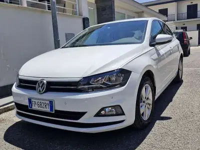 Usata VW Polo Comfortline 80 CV (58 kW) 2018 Utilitaria