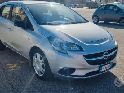 Usata Opel Corsa 90 CV (66 kW) 2017 Grigio Utilitaria