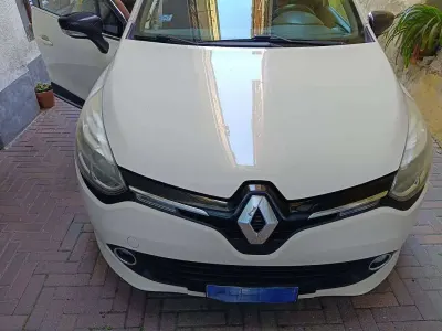 Usata Renault Clio IV 75 CV (55 kW) 2016 Bianco Berlina