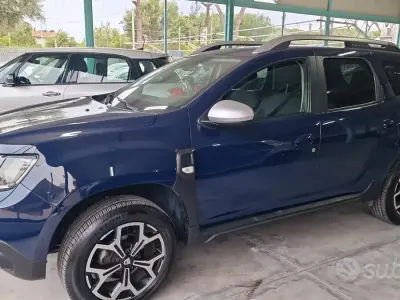 Usata Dacia Duster Prestige 114 CV (83 kW) 2019 Bluazzurro SUV