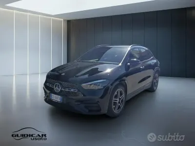 Usata Mercedes GLA180 Advanced Plus 116 CV (85 kW) 2024 Nero SUV