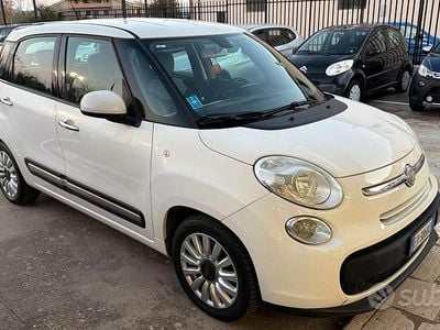 Usata Fiat 500L Lounge 85 CV (62 kW) 2013 Bianco Monovolume