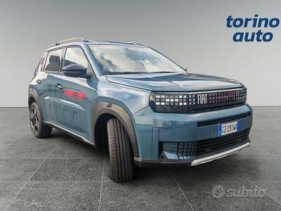 Nuova Fiat Grande Panda La Prima 110 CV (80 kW) 2025 Blu Utilitaria