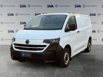 Nuova VW T7 150 CV (110 kW) 2025 Clear white: pastello Furgone