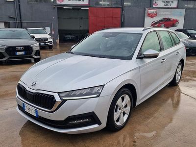 Usata Skoda Octavia Style 115 CV (84 kW) 2021 Grigio Station wagon