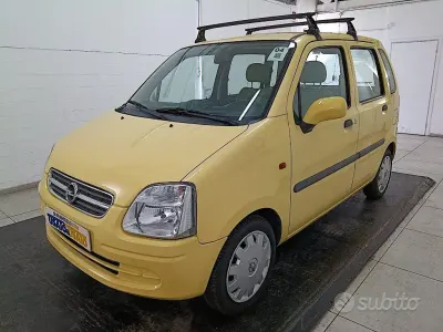 Usata Opel Agila Comfort 59 CV (43 kW) 2003 Giallo metallizzato Monovolume
