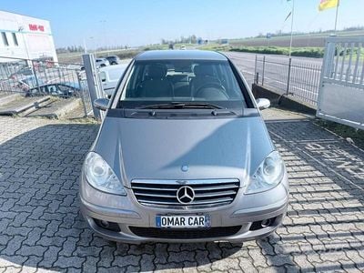 Usata Mercedes A180 108 CV (79 kW) 2008 Grigio Berlina