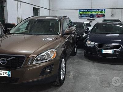 Usata Volvo XC60 Kinetic 163 CV (119 kW) 2009 Marrone SUV