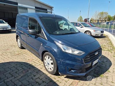 Usata Ford Transit Connect Trend 100 CV (73 kW) 2018 Blu Monovolume