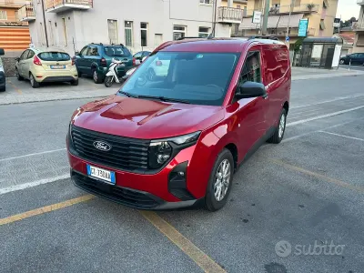 Usata Ford Courier Trend 100 CV (73 kW) 2024 Monovolume