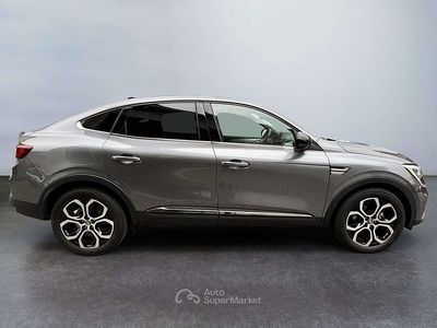Usata Renault Arkana Techno 145 CV (106 kW) 2023 Grigio SUV