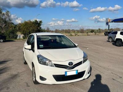 usata Toyota Yaris 5 Porte