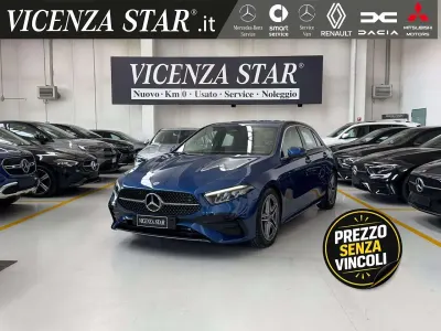 Usata Mercedes A180 Premium 116 CV (85 kW) 2024 Blu Berlina