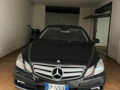 Gebraucht Mercedes E250 204 PS (150 kW) 2013 Schwarz