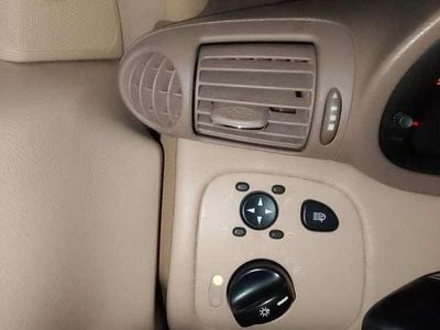 Usata Mercedes C240 Elegance 170 CV (125 kW) 2003 Berlina
