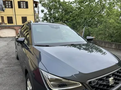 Usata Seat Arona FR 116 CV (85 kW) 2024 Grigio SUV