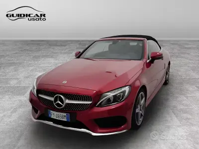 Usata Mercedes 220 Premium 170 CV (125 kW) 2018 Rosso Cabrio