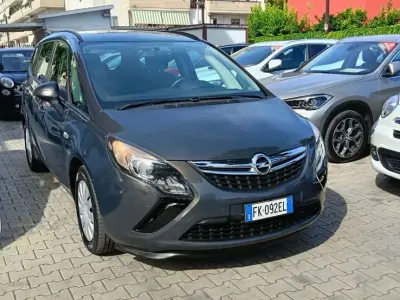 Usata Opel Zafira Tourer