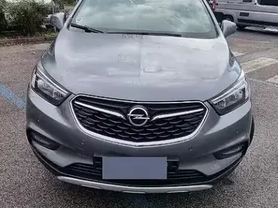 Usata Opel Mokka 140 CV (102 kW) 2017 Grigio SUV