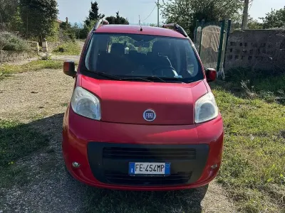 Gebraucht Fiat Qubo Dynamic 69 PS (50 kW) 2016 Rot Van / Kleinbus