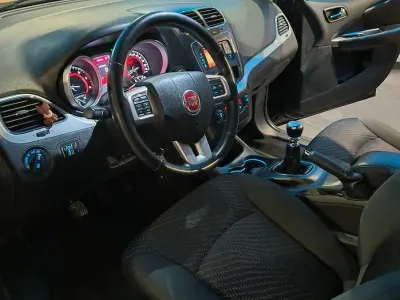 Usata Fiat Freemont 140 CV (102 kW) 2012 Blu SUV