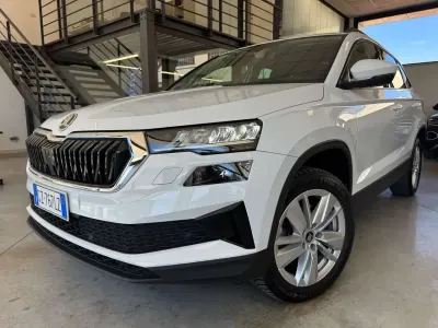 Usata Skoda Karoq Executive 150 CV (110 kW) 2025 Bianco SUV