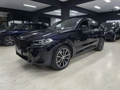 Usata BMW X4 M Sport 190 CV (139 kW) 2022 Blu/azzurro SUV