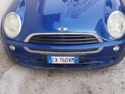 Usata Mini ONE 90 CV (66 kW) 2005 Blu Utilitaria