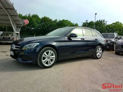 Usata Mercedes B200 136 CV (100 kW) 2016 Blu Utilitaria