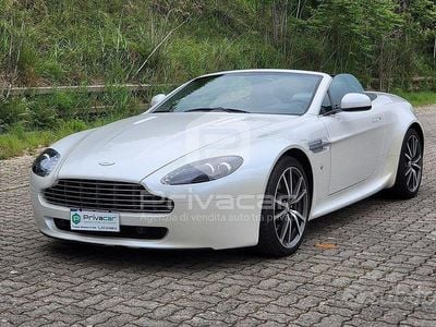 Usata Aston Martin V8 Vantage 426 CV (313 kW) 2010 Bianco Cabrio