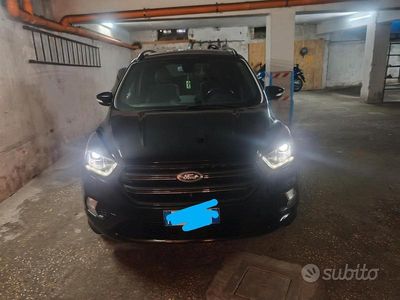 Usata Ford Kuga ST 120 CV (88 kW) 2017 SUV