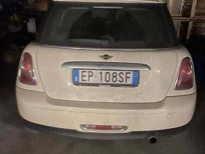 Usata Mini Cooper 97 CV (71 kW) 2012 Beige Utilitaria