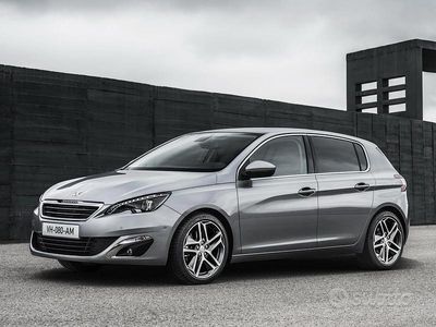 Usata Peugeot 308 110 CV (80 kW) 2014 Grigio Berlina