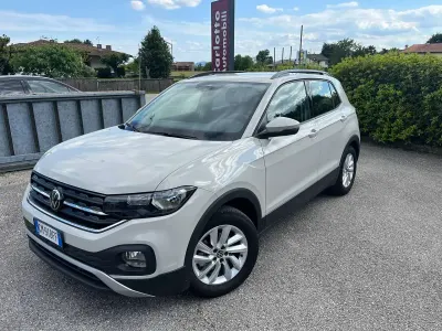 Usata VW T-Cross Style 95 CV (69 kW) 2022 Bianco gesso SUV