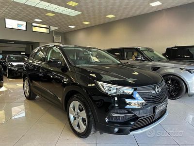 Usata Opel Grandland X Innovation 120 CV (88 kW) 2018 Nero SUV