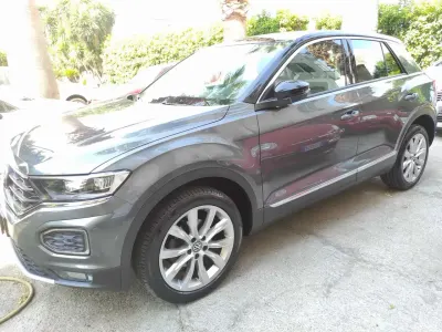 Usata VW T-Roc Advance 116 CV (85 kW) 2020 Grigio SUV