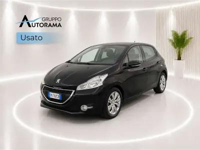 Usata Peugeot 208 Business-Line 68 CV (50 kW) 2012 Nero Utilitaria