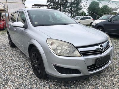 usata Opel Astra 1.7 CDTI 101CV 5 porte Enjoy