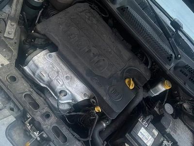 Usata Fiat Bravo 120 CV (88 kW) 2011 Grigio Utilitaria