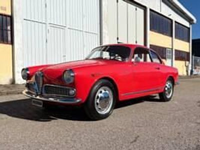 Second-hand Alfa Romeo Giulietta Sprint 80 CP (58 kW) 1960 Roșu Coupe