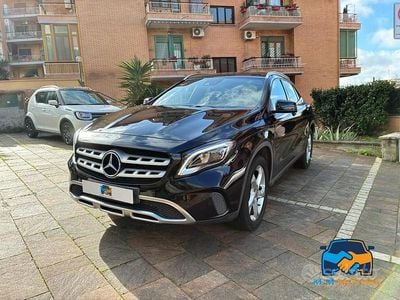 Usata Mercedes GLA200 Business 136 CV (100 kW) 2018 Nero SUV
