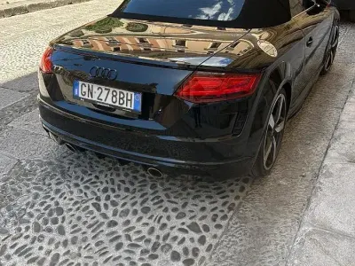 Begagnad Audi TT S-Line 245 HK (180 kW) 2021 Cab